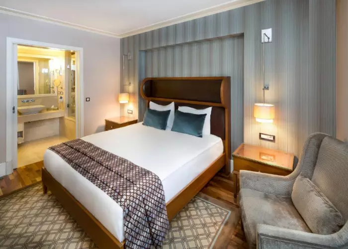 هتل تایتانیک سیتی تکسیم استانبول